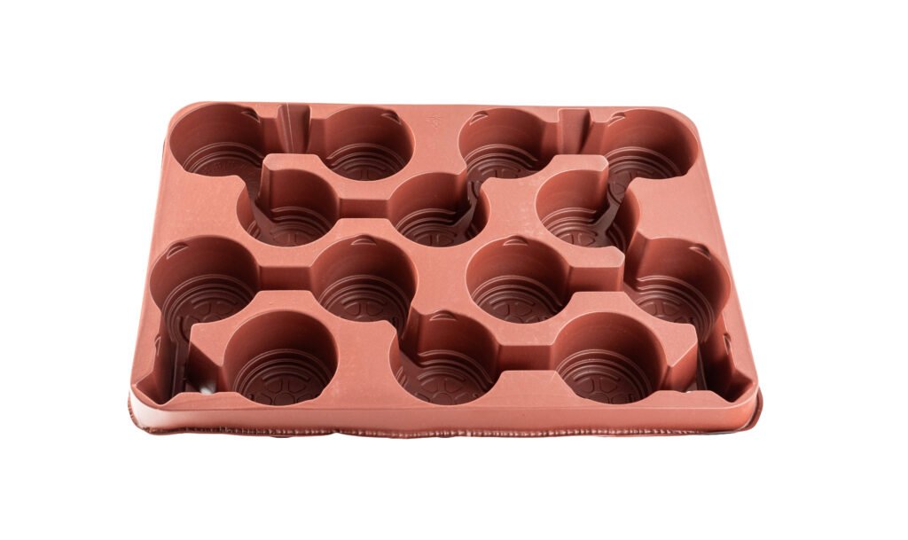 14CT RED AND BLACK PLASTIC TRAY